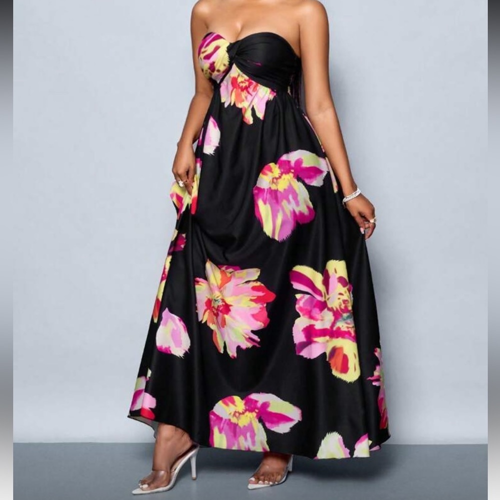 Floral Strapless Maxi Dress - Picture 3 of 4
